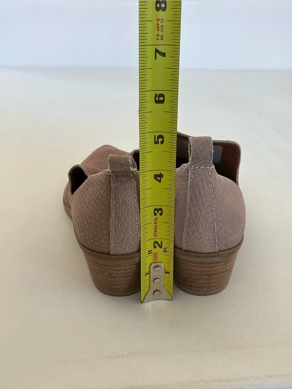 Lucky Brand Mahzan Blush Pink Leather Loafers Slip-On Shoes Women’s Size 7.5